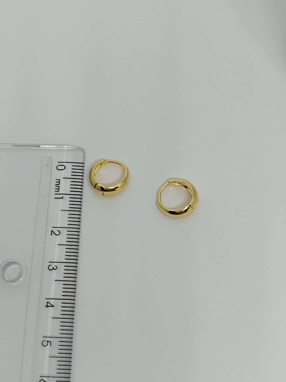 BRINCO ARGOLA LISA 1CM