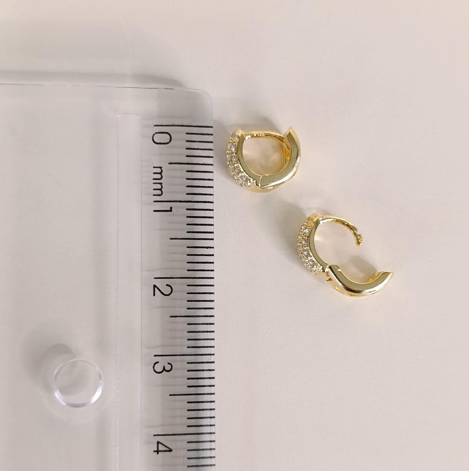 BRINCO ARGOLA PEQUENO - 9mm