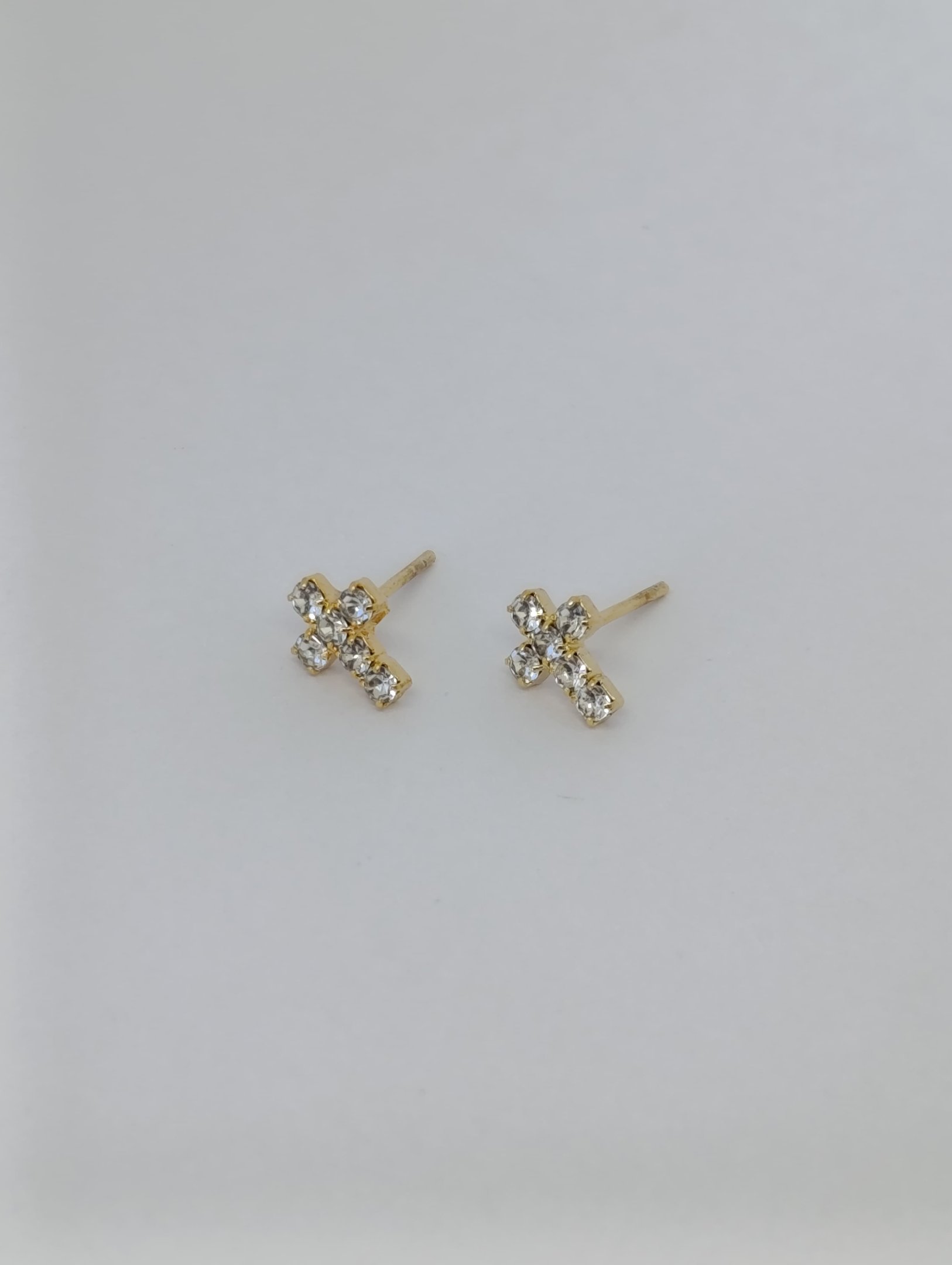 BRINCO CRUCIFIXO PEQUENO