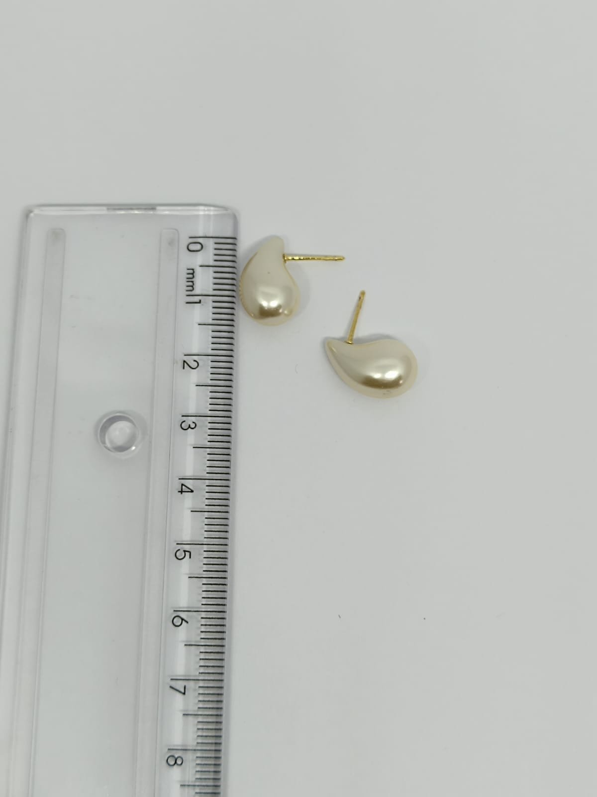 BRINCO GOTA - 1,5 CM
