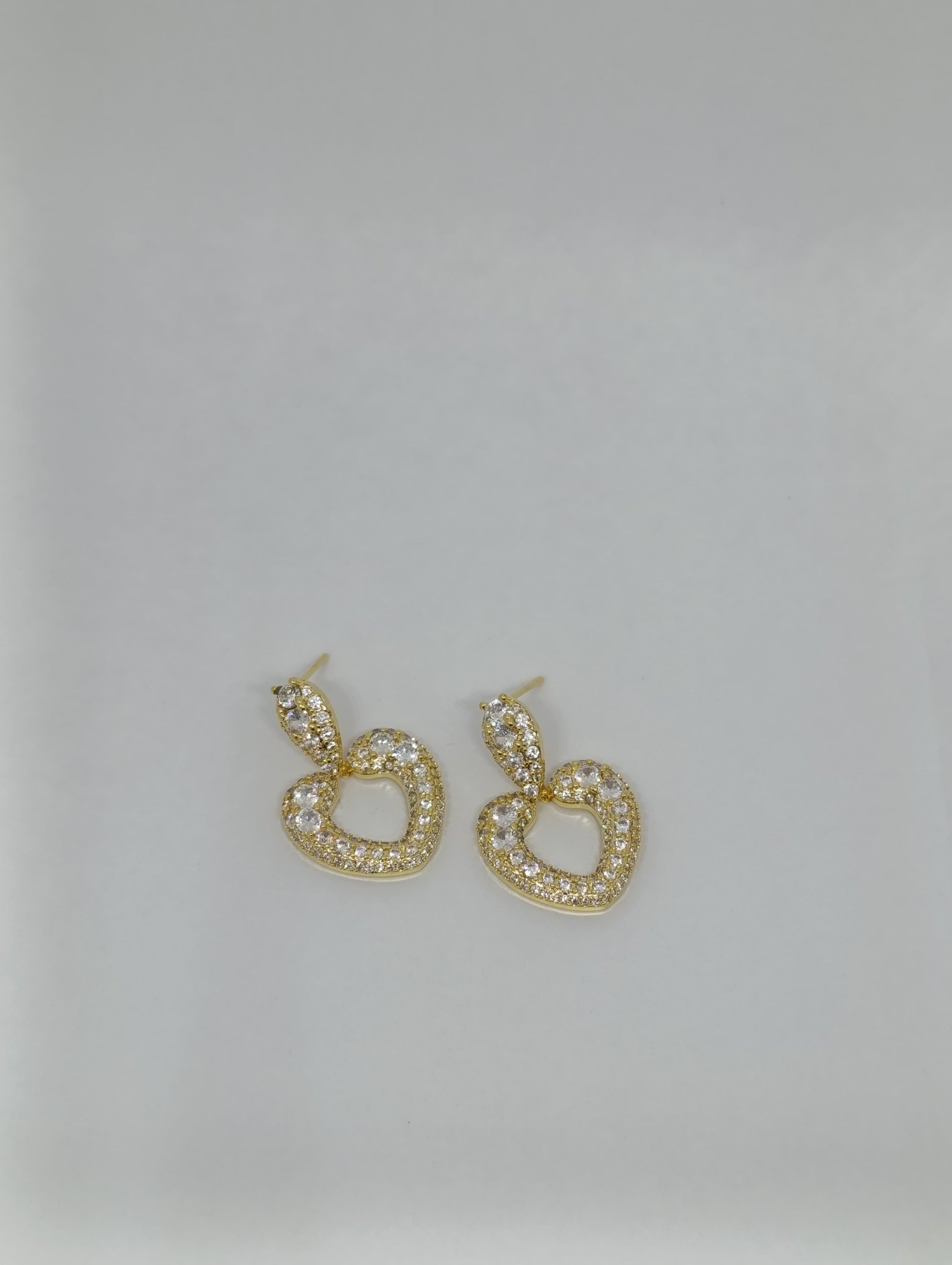 BRINCO ZIRCONIA CORAÇÃO