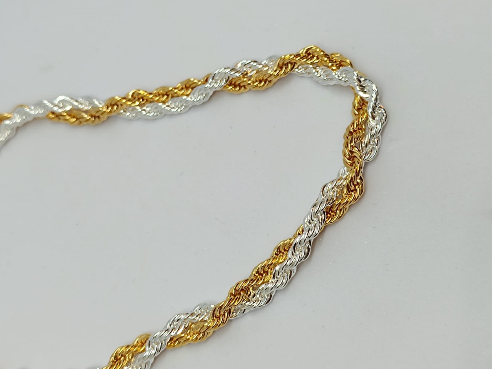 COLAR CORDÃO BAIANO