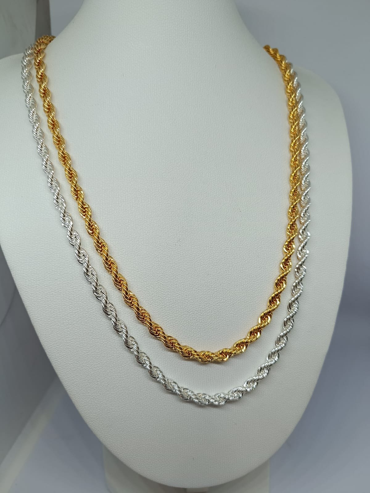 COLAR CORDÃO BAIANO