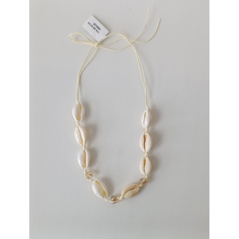 COLAR DE BÚZIOS NATURAIS COM CRISTAIS - SCOS