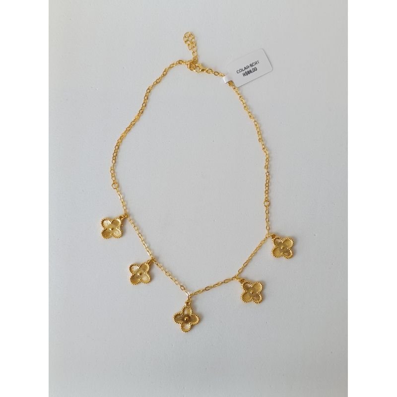 COLAR DOURADO COM PINGENTES DE TREVO - SCRT