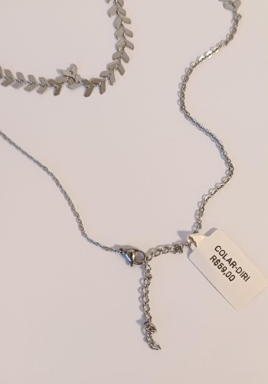 COLAR ESCAMA DE PEIXE