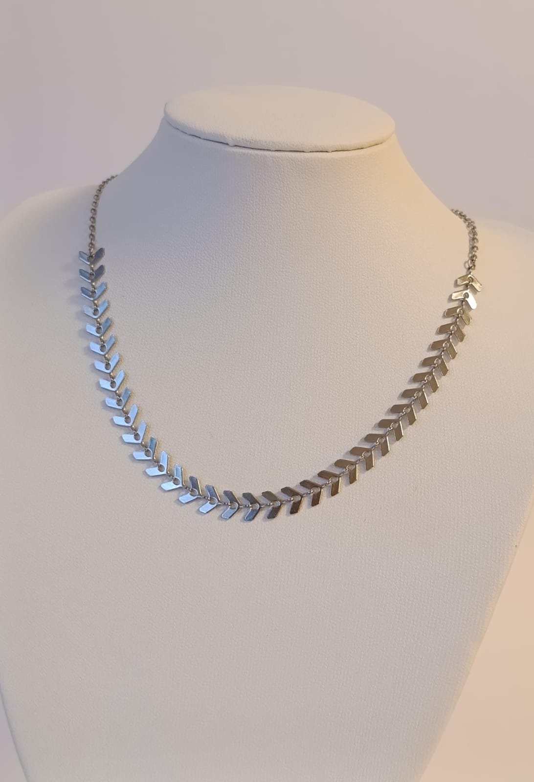 COLAR ESCAMA DE PEIXE