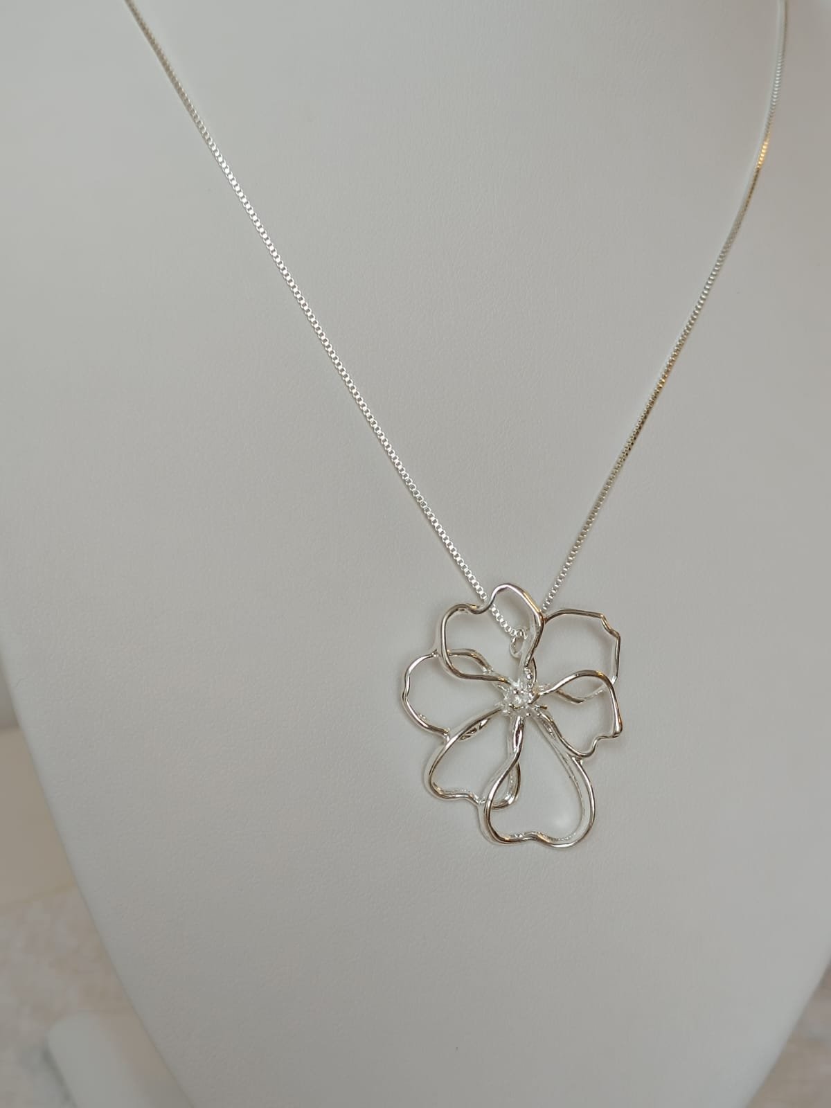 COLAR VENEZIANA PINGENTE FLOR